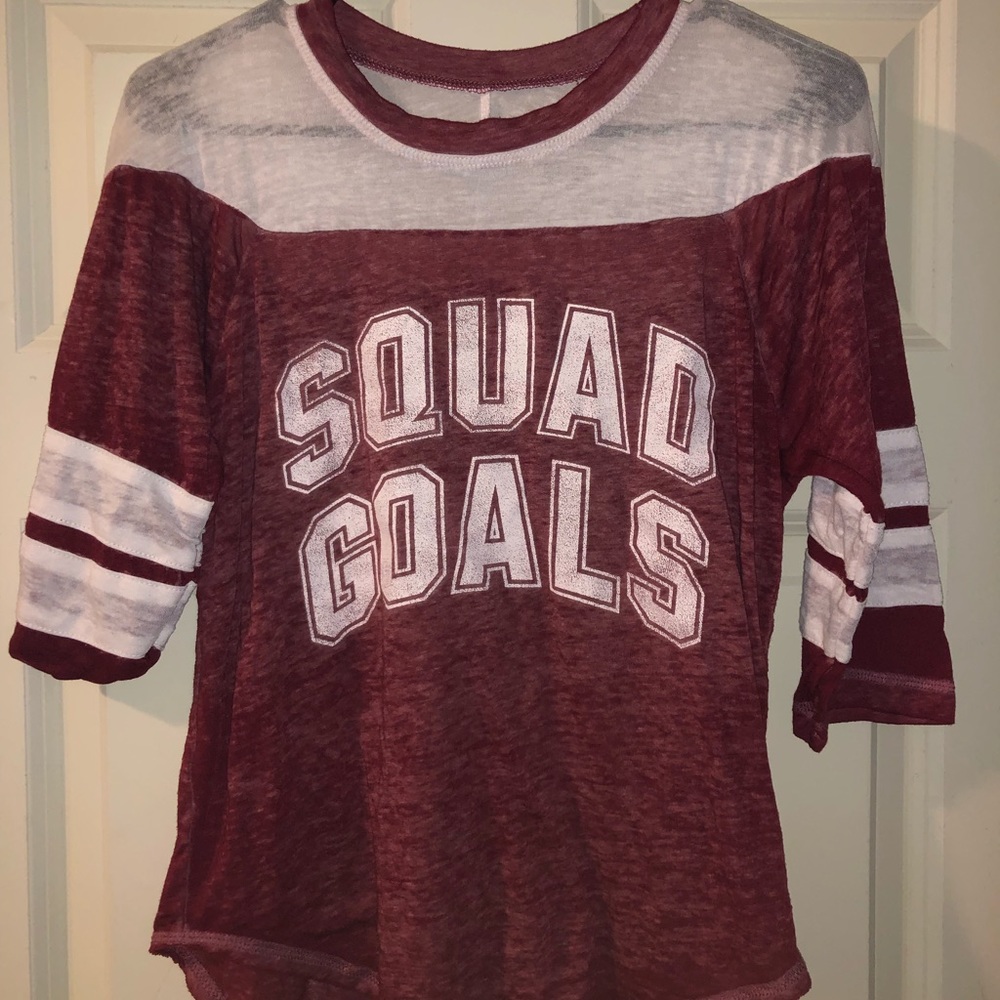 quarter length t shirt.